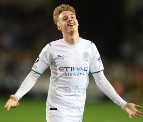 betvictor伟德官方网站-【欧冠】马赫雷斯梅开 19岁小将处子球 曼城客场5-1