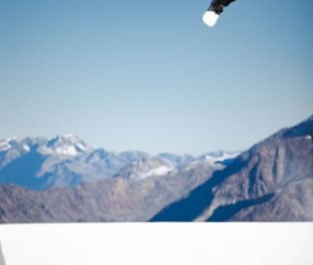 betvictor伟德官网-【冬奥·人物】到世界最高水平 苏翊鸣靠“狠”靠“严”